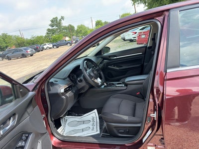 2023 Nissan Altima SV FWD