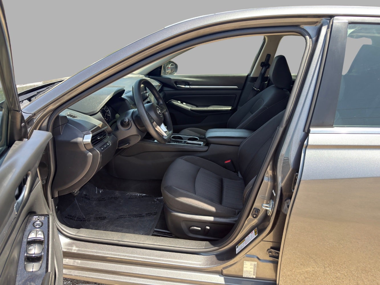 2023 Nissan Altima SV FWD