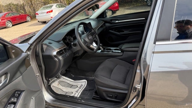 2023 Nissan Altima SV FWD