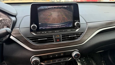 2023 Nissan Altima SV FWD