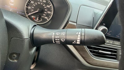 2023 Nissan Altima SV FWD