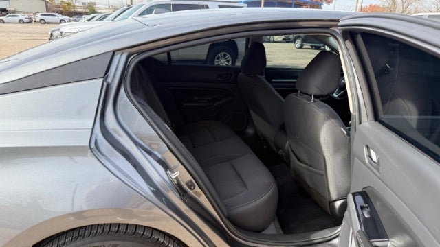 2023 Nissan Altima SV FWD