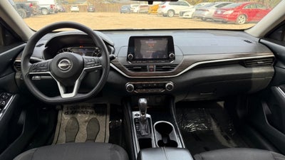 2023 Nissan Altima SV FWD