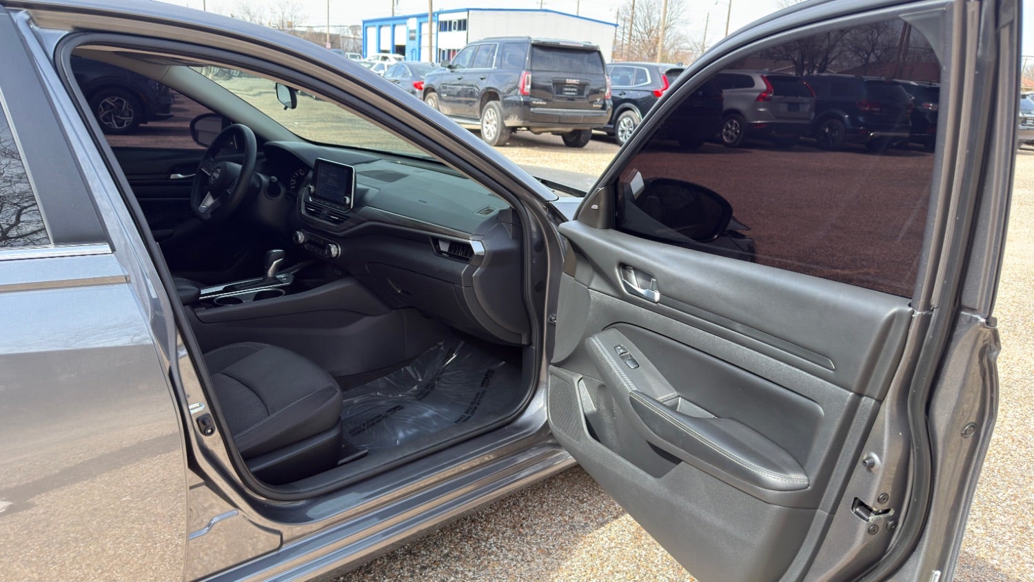 2024 Nissan Altima SV FWD