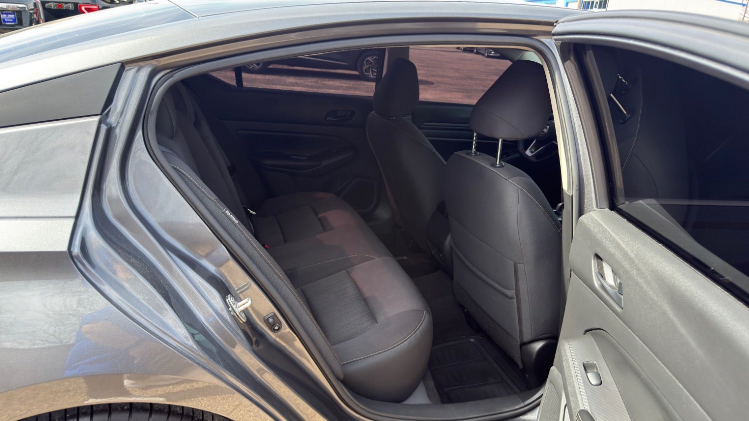 2024 Nissan Altima SV FWD