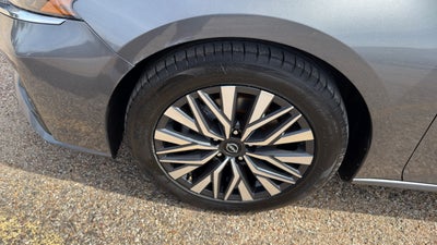 2024 Nissan Altima SV FWD