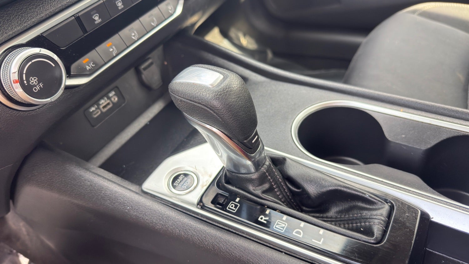 2022 Nissan Altima SV FWD