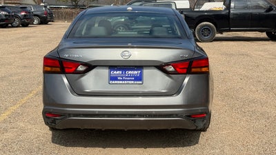 2022 Nissan Altima SV FWD