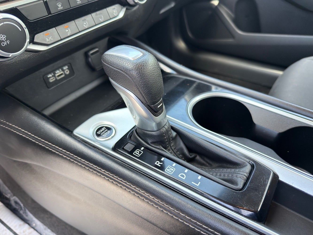 2023 Nissan Altima SV FWD