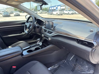 2023 Nissan Altima SV FWD