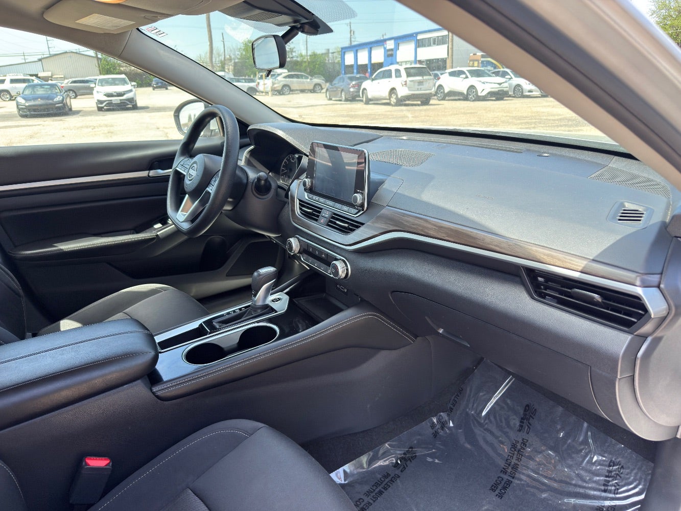 2023 Nissan Altima SV FWD