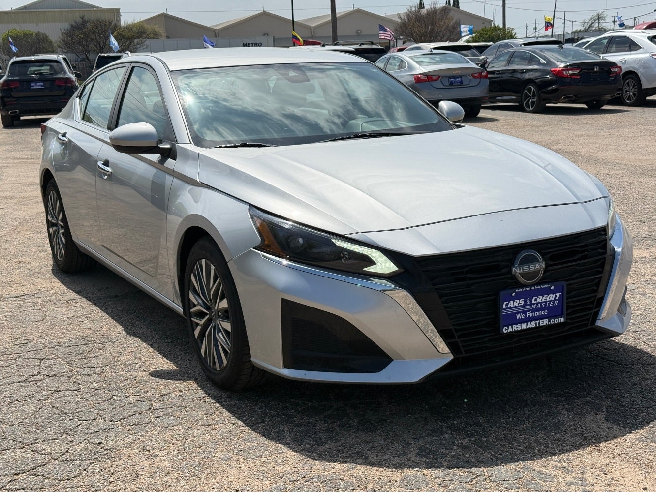 2023 Nissan Altima SV FWD