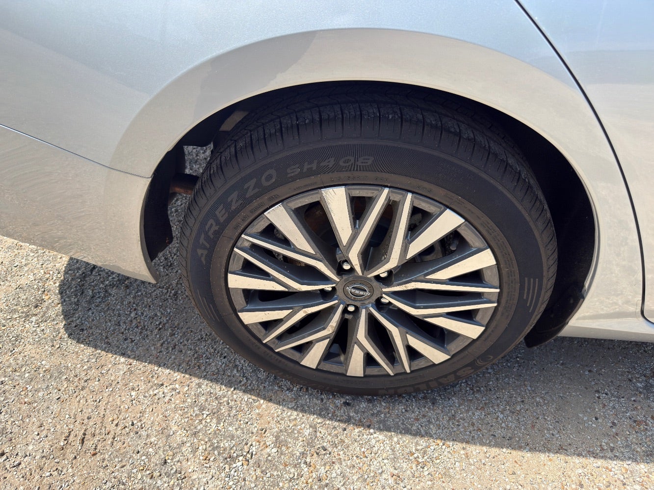 2023 Nissan Altima SV FWD