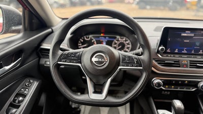 2024 Nissan Altima SV FWD