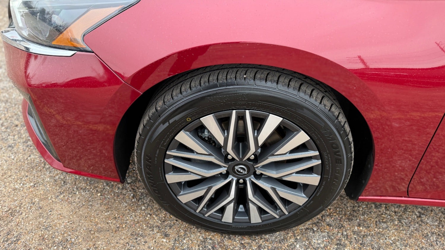 2024 Nissan Altima SV FWD