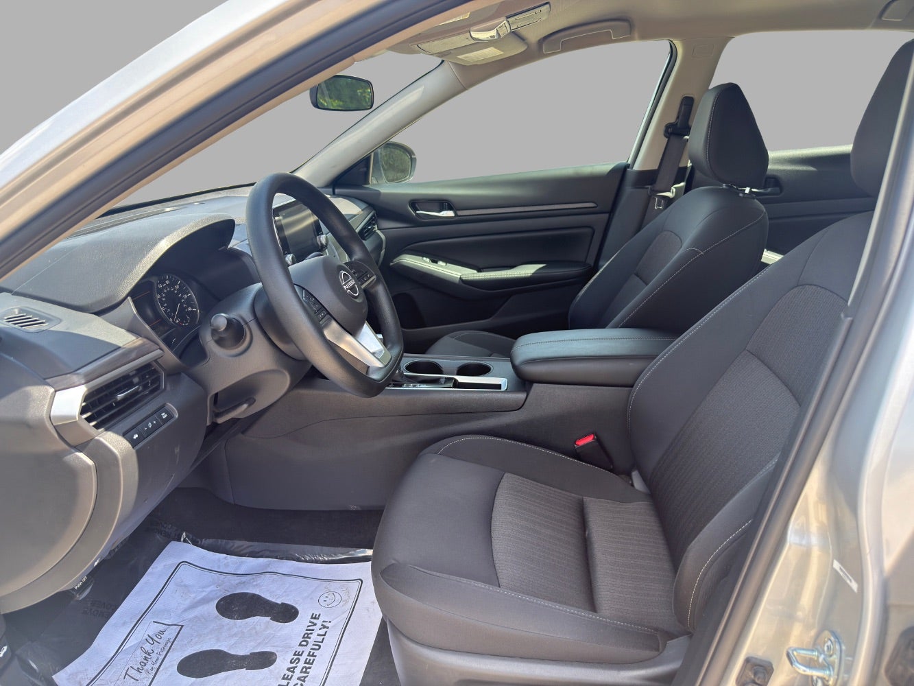 2025 Nissan Altima SV FWD