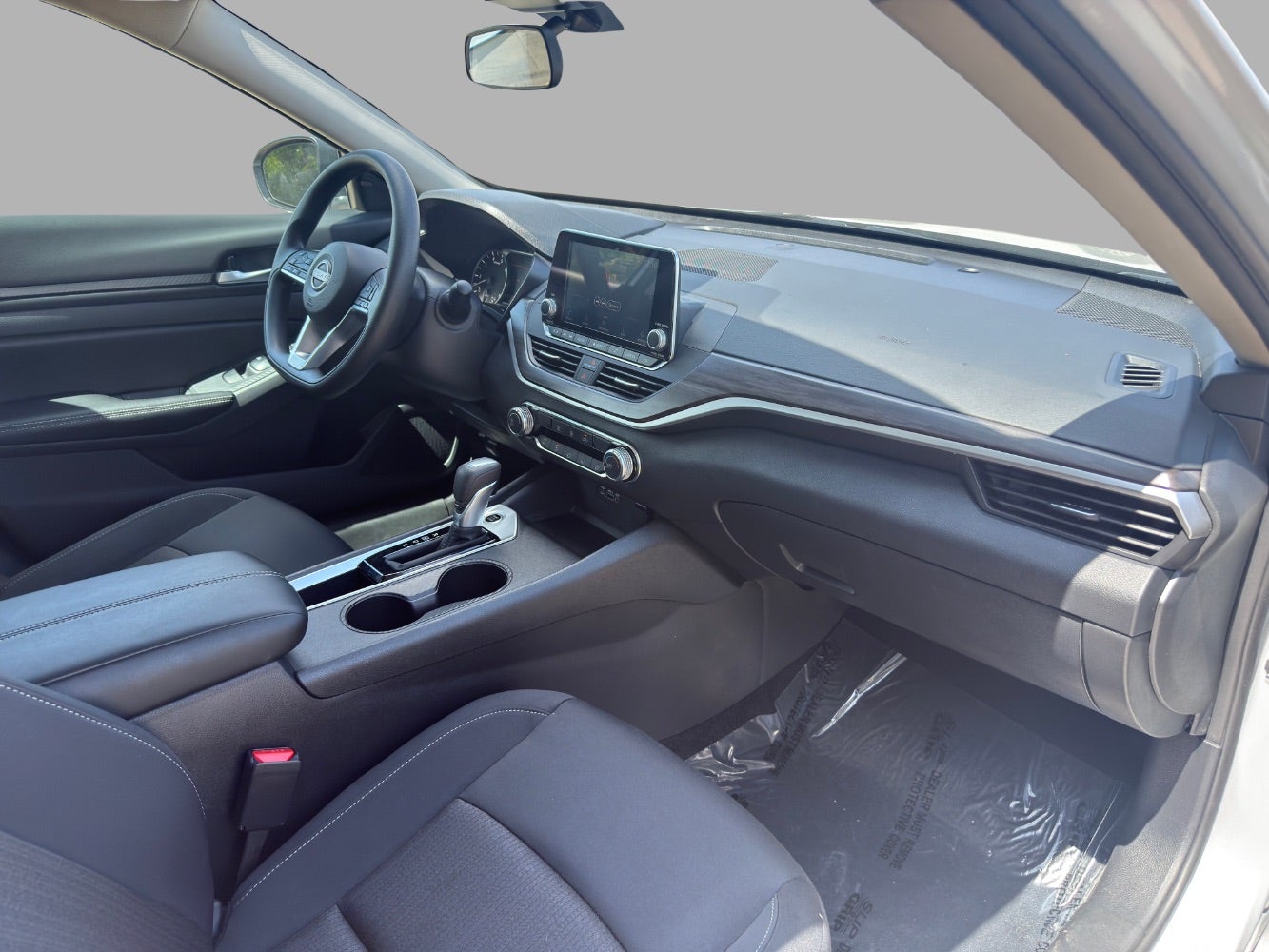 2025 Nissan Altima SV FWD
