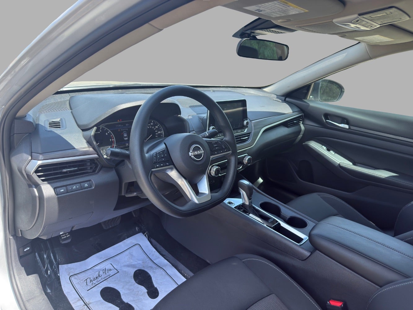 2025 Nissan Altima SV FWD