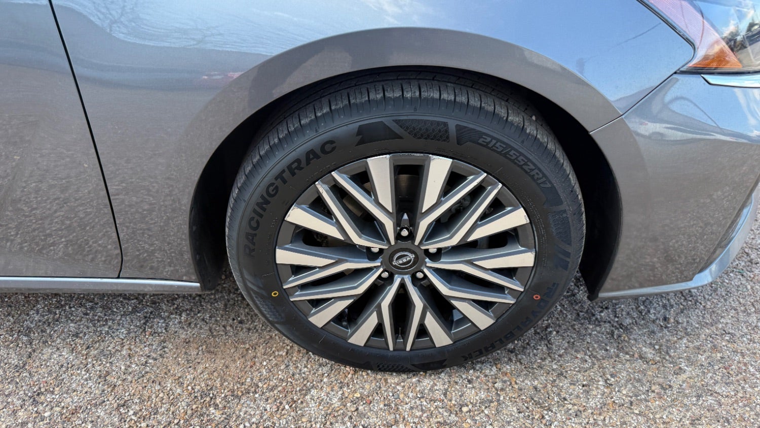 2024 Nissan Altima SV FWD