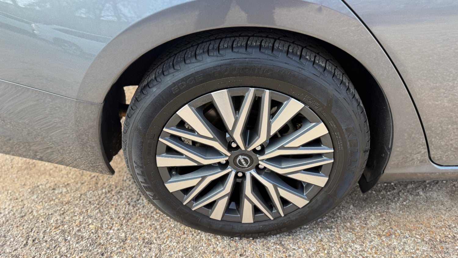 2024 Nissan Altima SV FWD