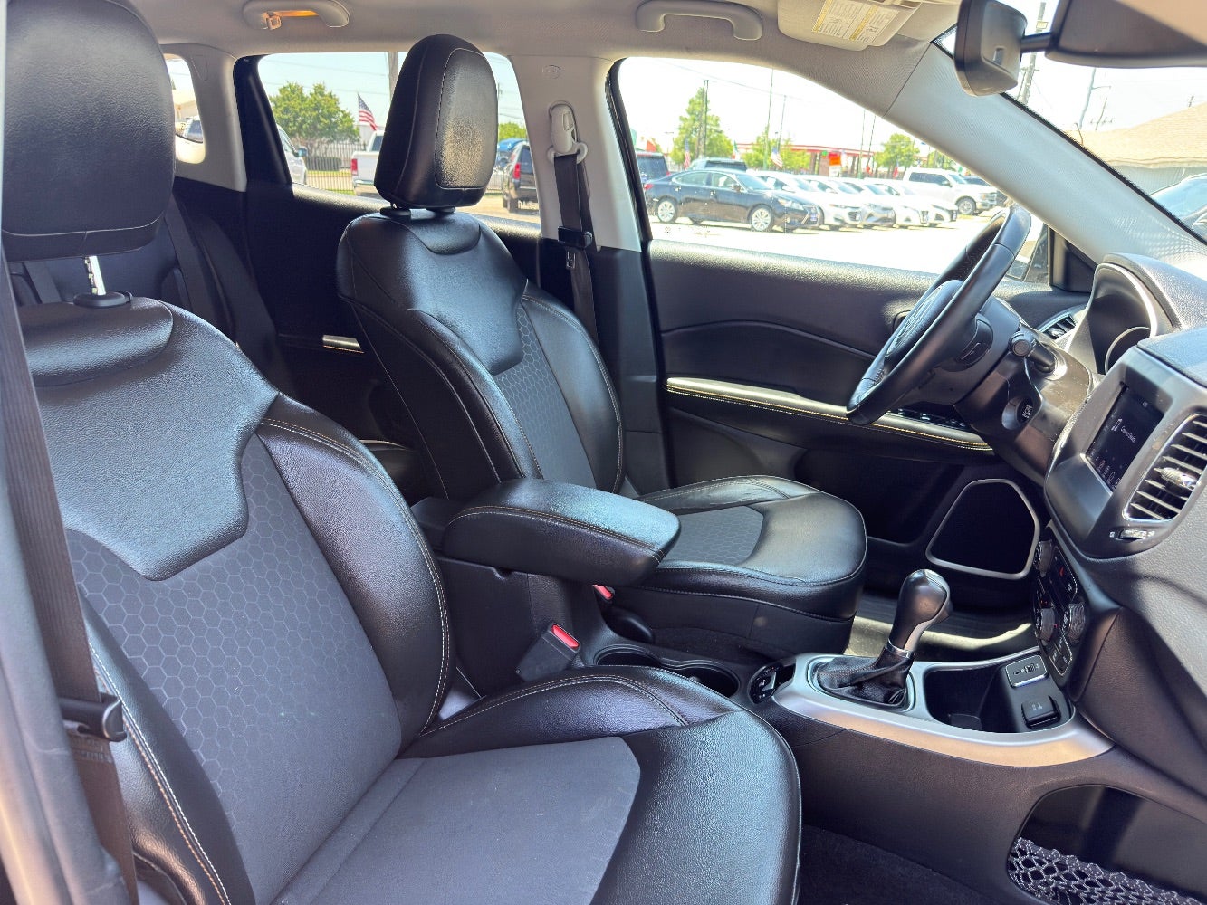 2018 Jeep Compass Latitude FWD