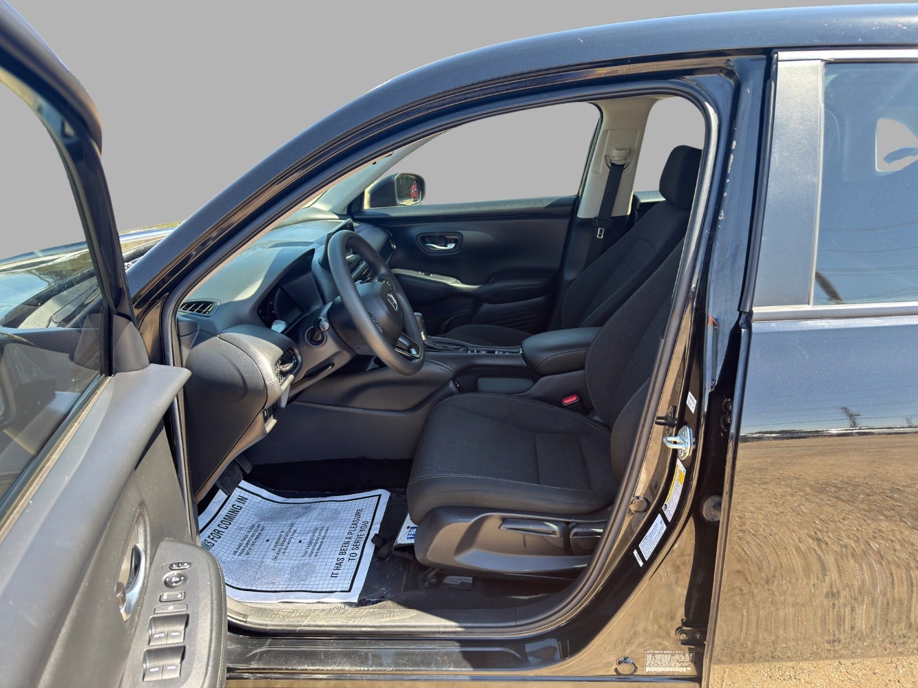 2025 Honda HR-V 2WD LX