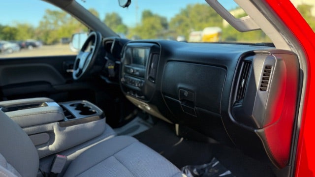 2018 Chevrolet Silverado 1500 Custom