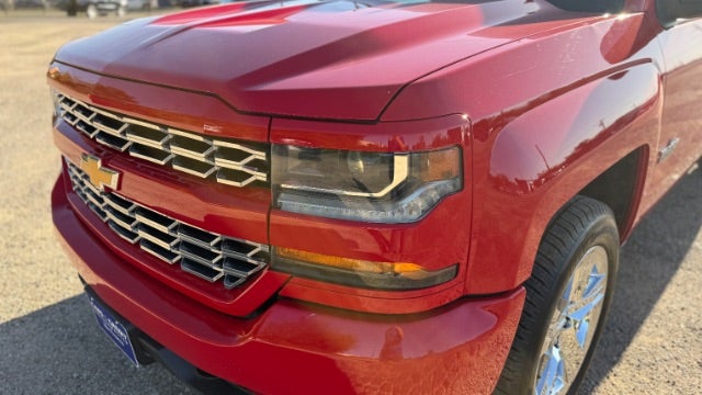 2018 Chevrolet Silverado 1500 Custom