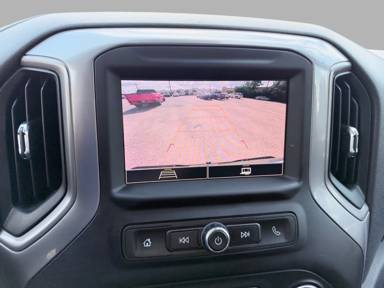 2022 Chevrolet Silverado 1500 4WD Crew Cab Short Bed Custom Trail Boss