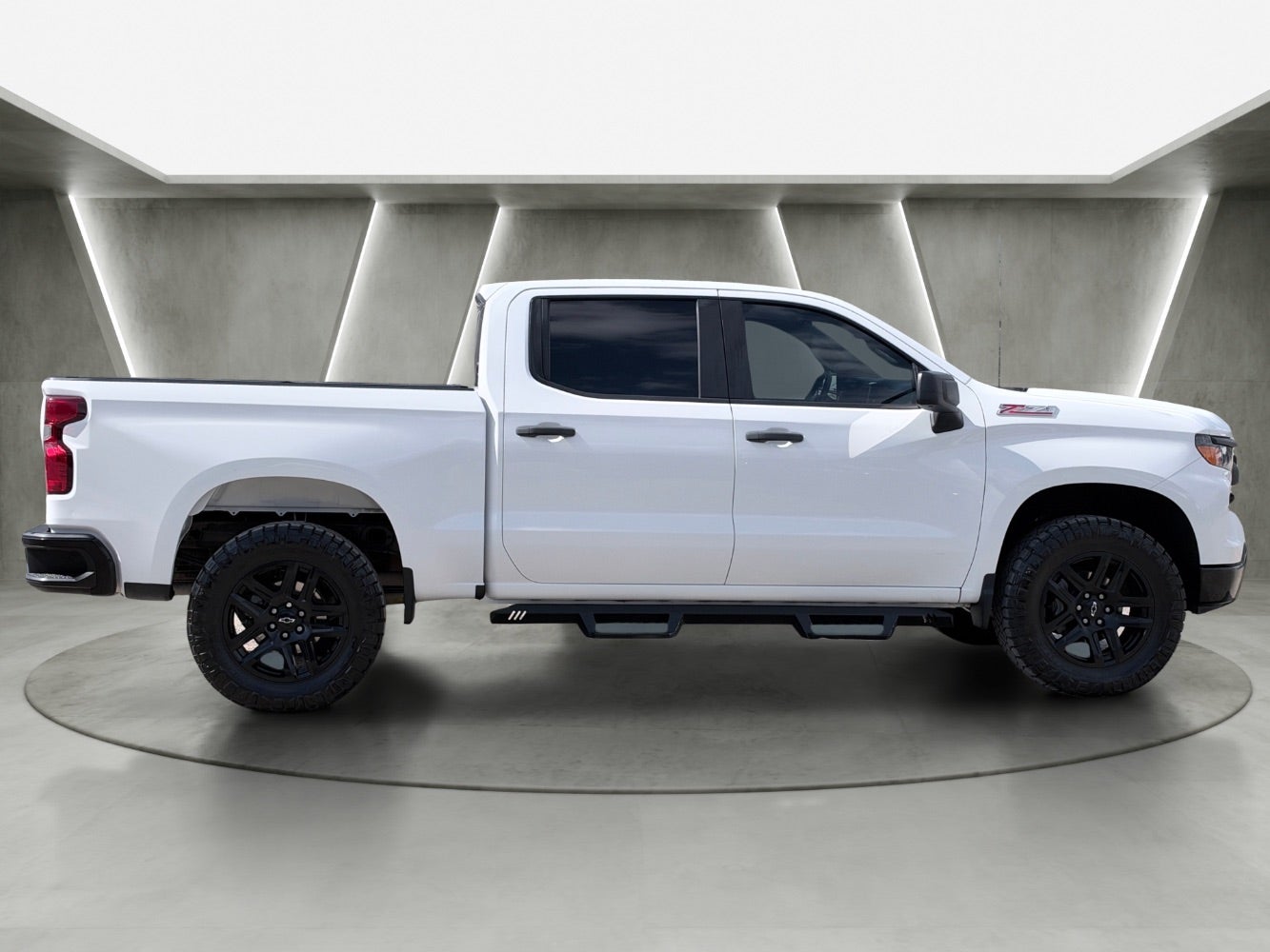 2022 Chevrolet Silverado 1500 4WD Crew Cab Short Bed Custom Trail Boss