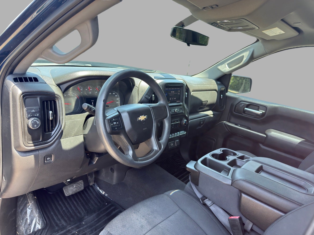 2020 Chevrolet Silverado 1500 2WD Crew Cab Short Bed Custom