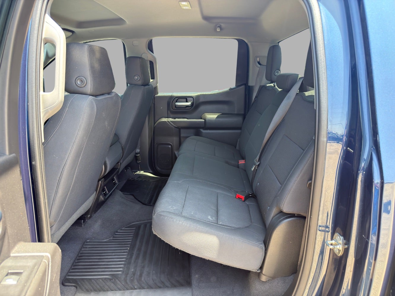 2020 Chevrolet Silverado 1500 2WD Crew Cab Short Bed Custom