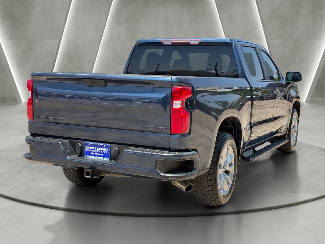2020 Chevrolet Silverado 1500 2WD Crew Cab Short Bed Custom