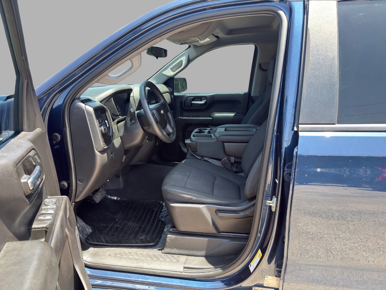 2020 Chevrolet Silverado 1500 2WD Crew Cab Short Bed Custom