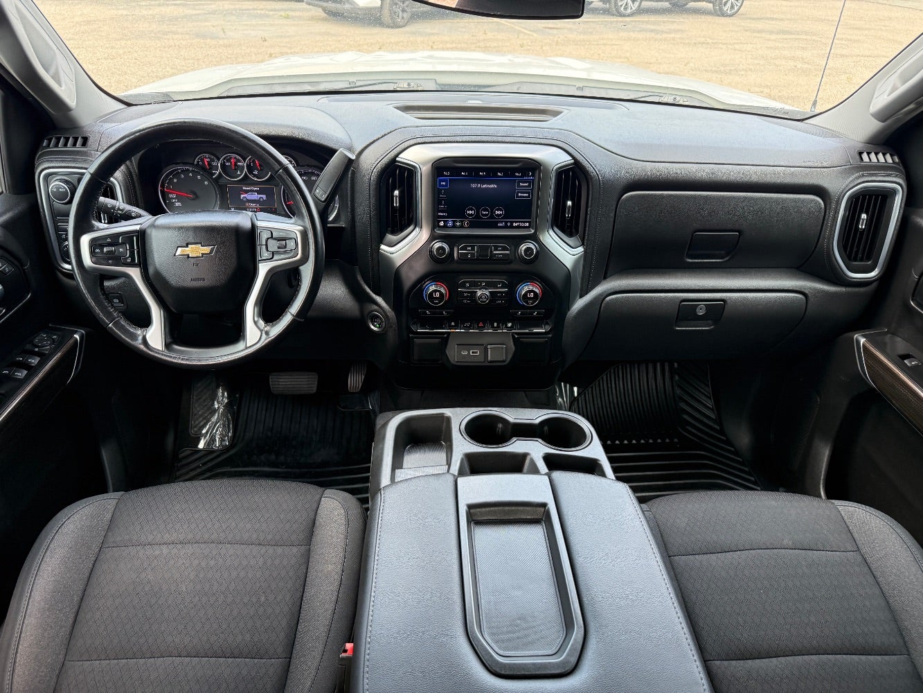 2020 Chevrolet Silverado 1500 2WD Crew Cab Short Bed LT