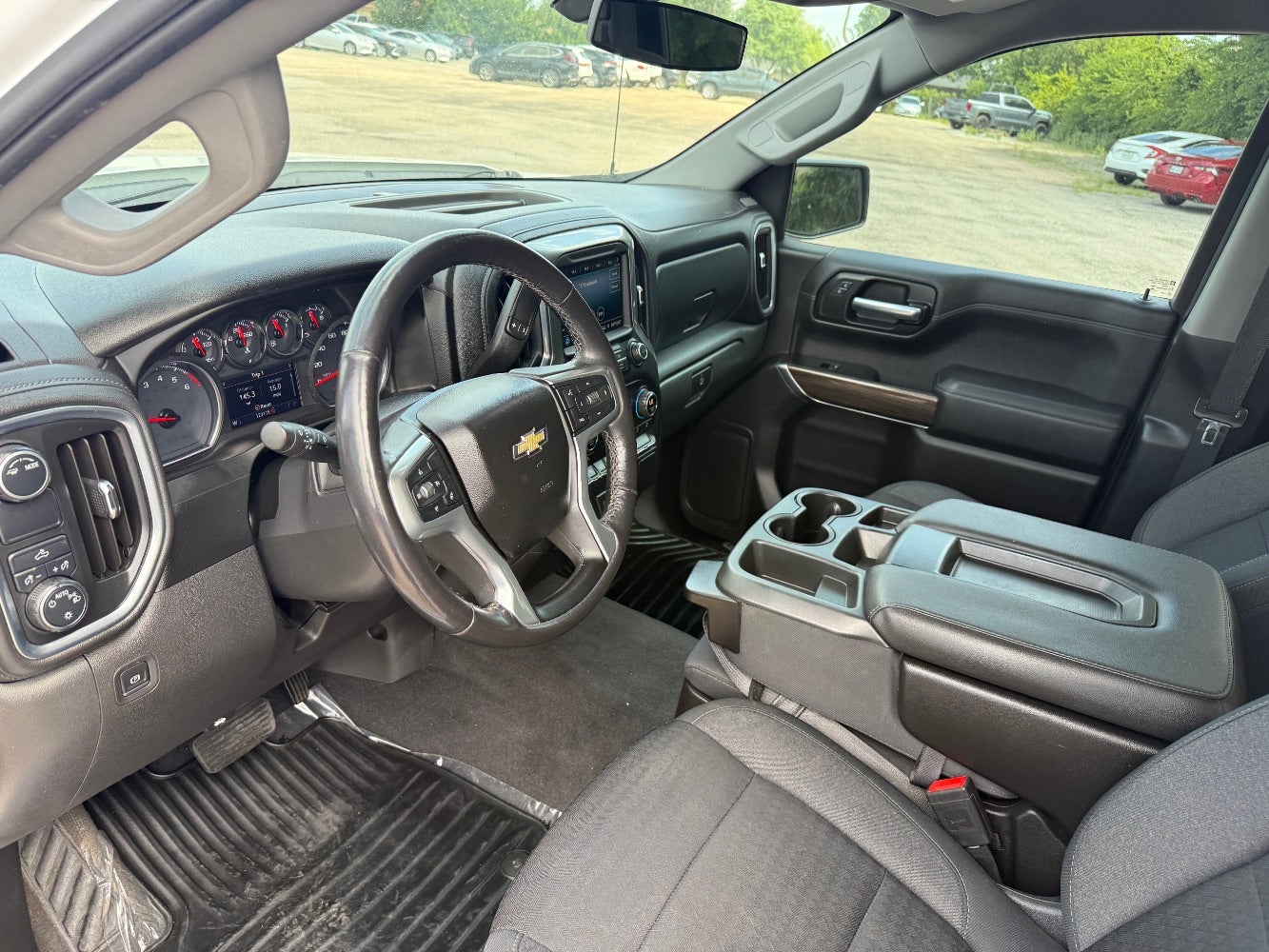2020 Chevrolet Silverado 1500 2WD Crew Cab Short Bed LT