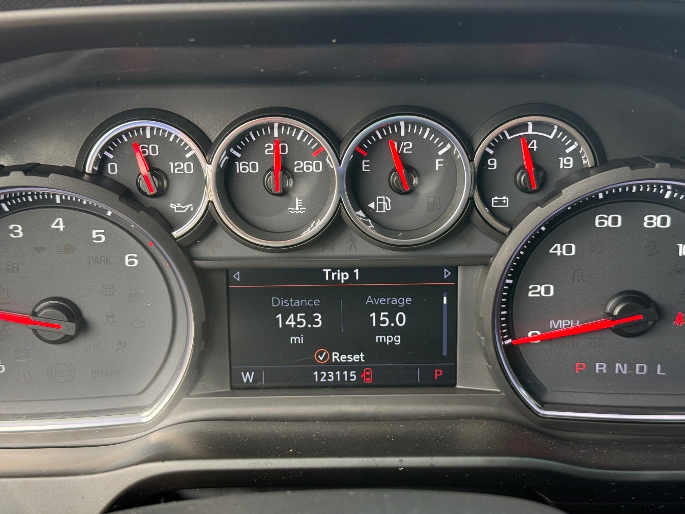 2020 Chevrolet Silverado 1500 2WD Crew Cab Short Bed LT