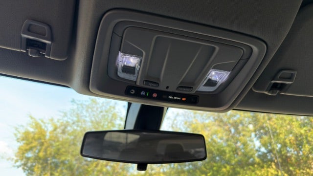 2020 Chevrolet Silverado 1500 2WD Crew Cab Short Bed LT