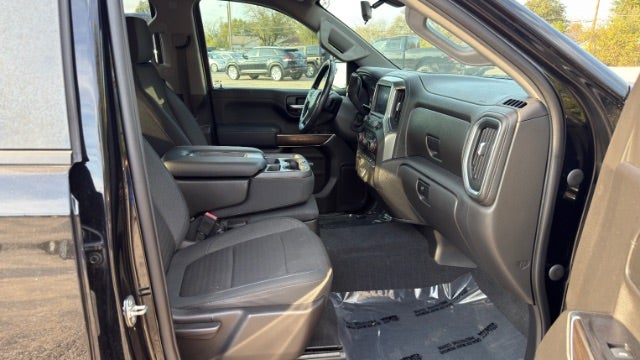 2020 Chevrolet Silverado 1500 2WD Crew Cab Short Bed LT