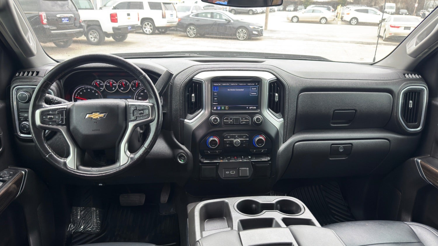 2021 Chevrolet Silverado 1500 2WD Crew Cab Short Bed LT