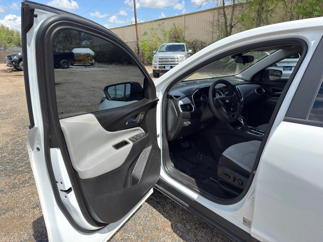 2022 Chevrolet Equinox FWD LS