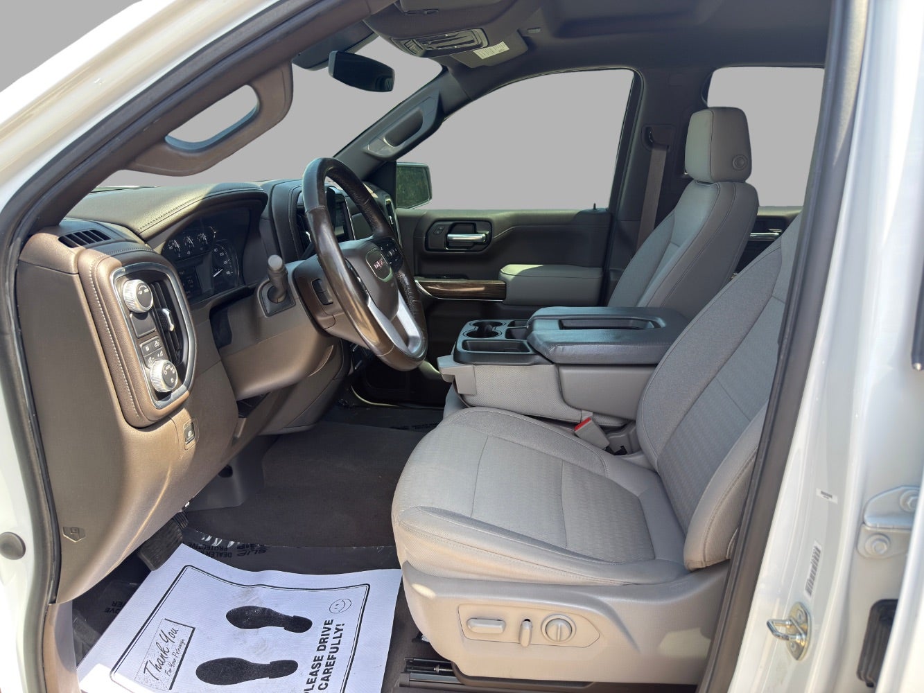2020 GMC Sierra 1500 2WD Crew Cab Short Box Elevation