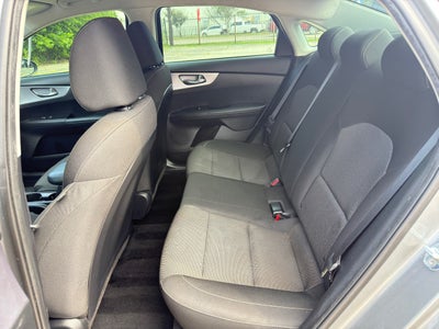 2022 Kia Forte FE