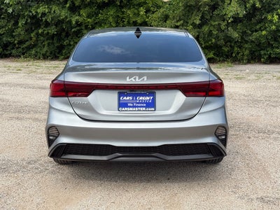 2022 Kia Forte FE