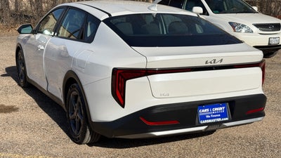 2025 Kia K4 LXS