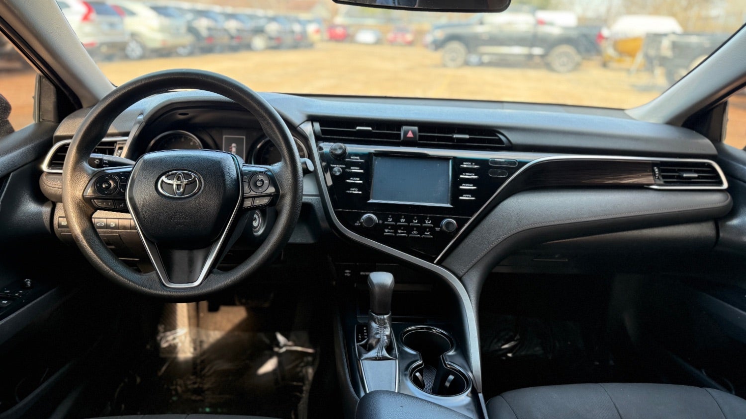 2018 Toyota Camry LE