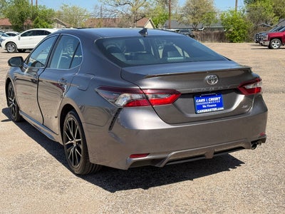 2024 Toyota Camry SE