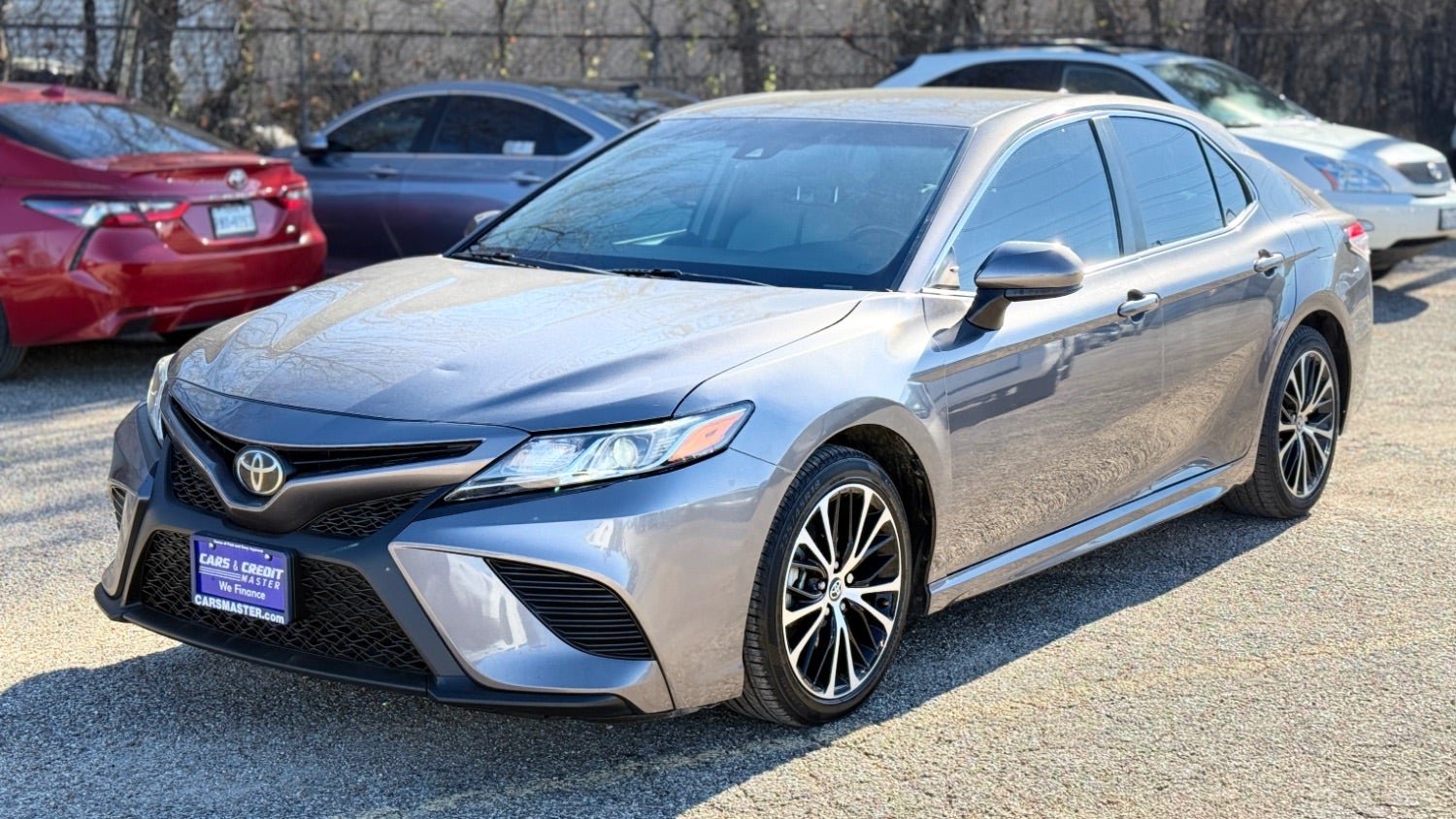 2020 Toyota Camry SE