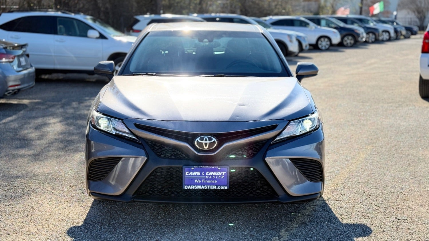 2020 Toyota Camry SE