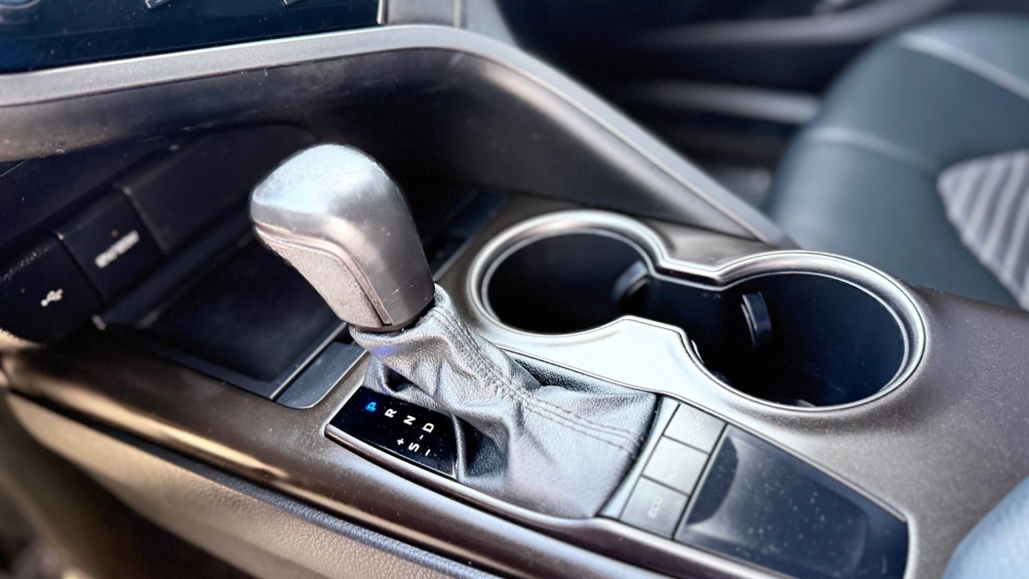 2022 Toyota Camry SE | SE Nightshade Edition